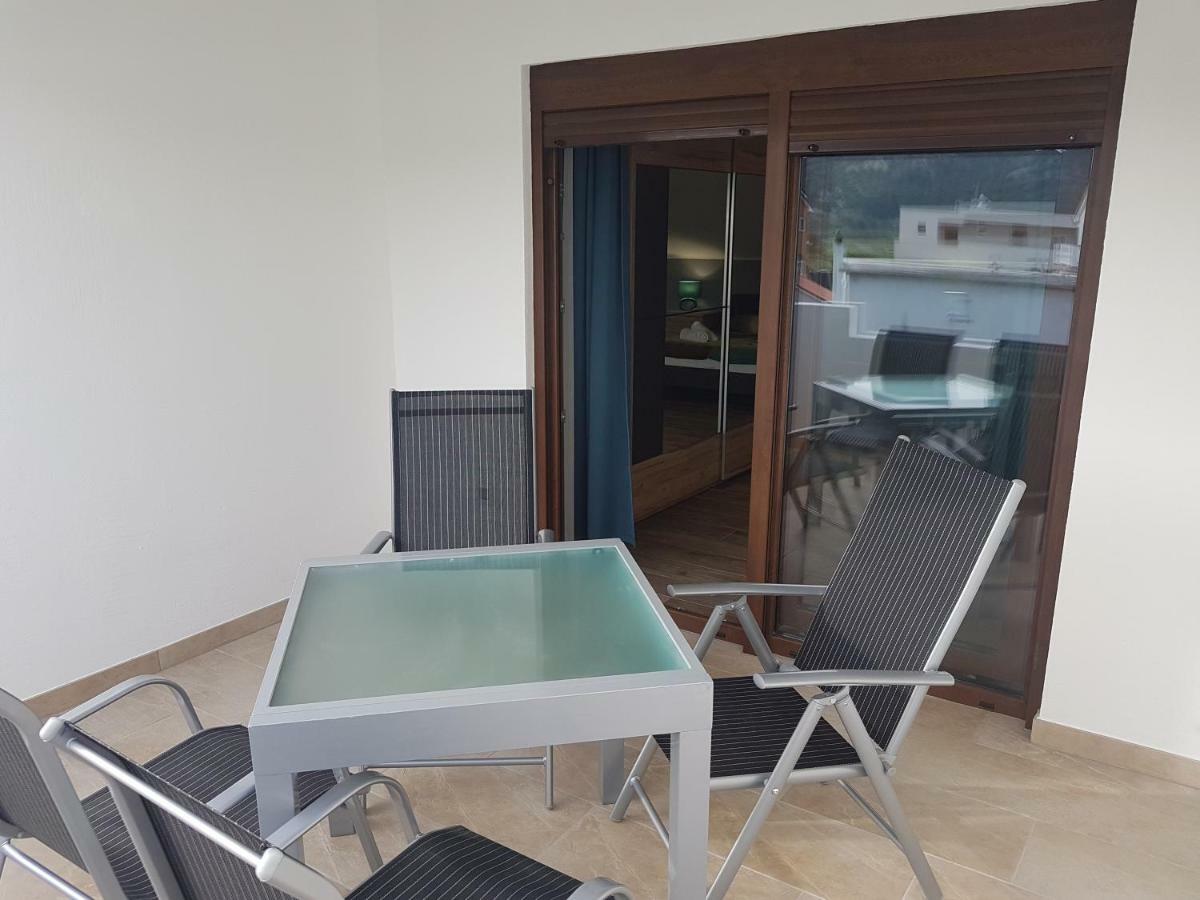 Apartments Marusic - Kristijan Лопар Экстерьер фото